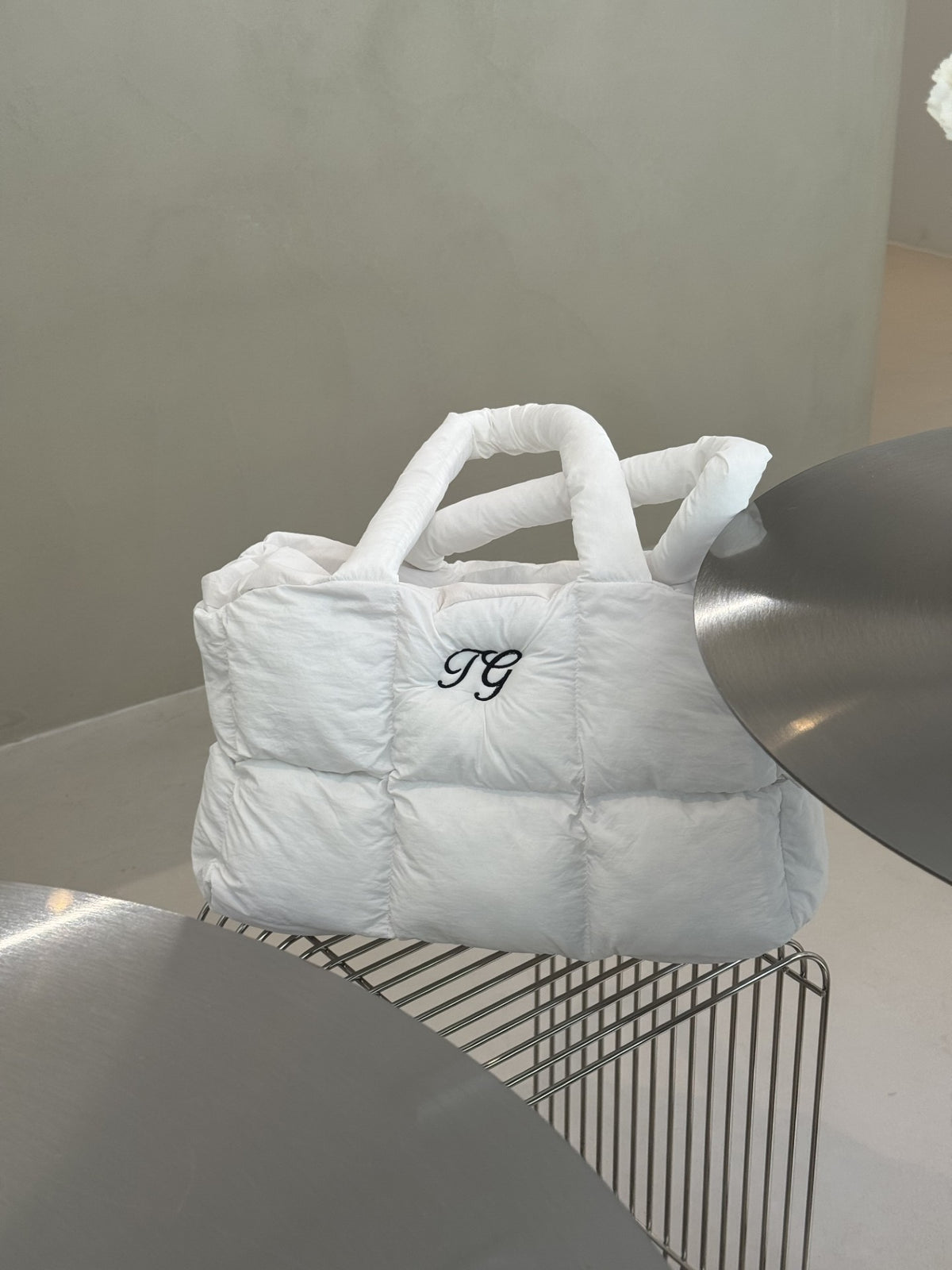 Gepersonaliseerde gewatteerde tote bag | Geborduurde puffer tas