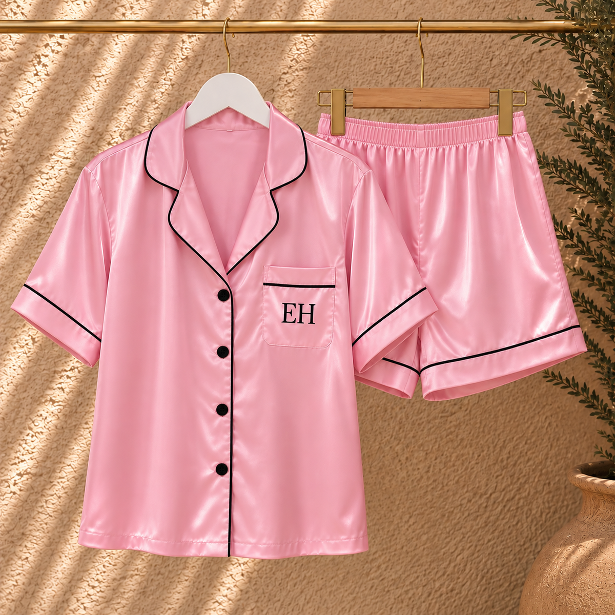 Gepersonaliseerde satijnen pyjamaset | Eigen initialen